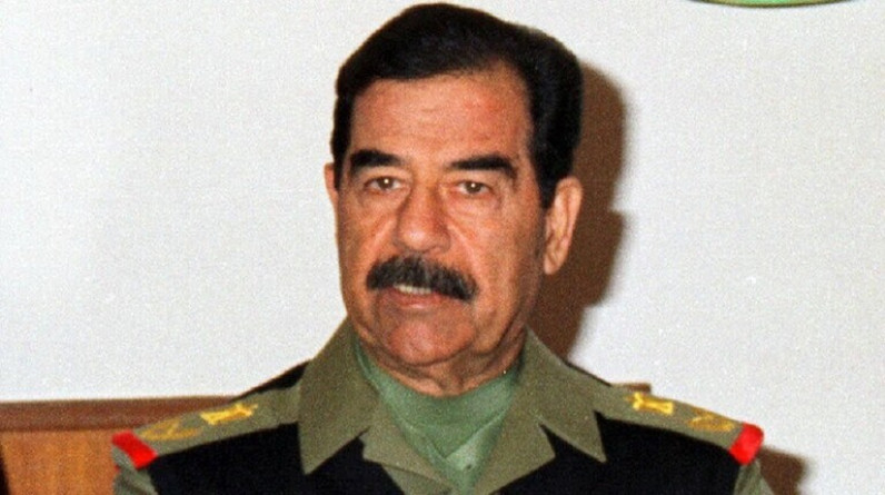 مدفع "صدام حسين العملاق" والعين على الموساد